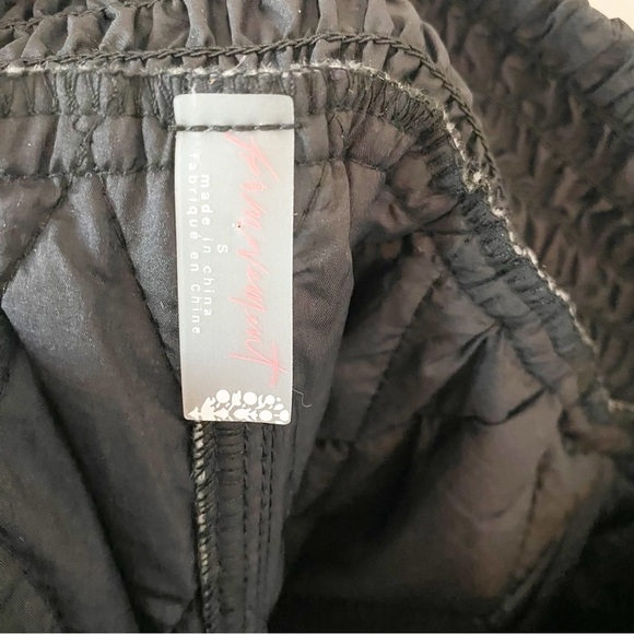 FREE PEOPLE Movement Black Discover Quilted Athletic Shorts NWT Boxing Inspired - Picture 11 of 11